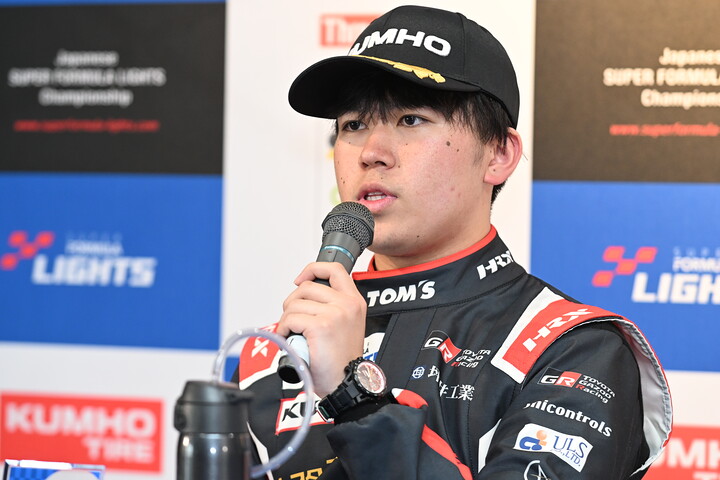 決勝記者会見：決勝2位の梅垣清（TOM'S）