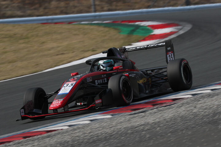 決勝2位は梅垣清（モビリティ中京TOM'S TGR-DC SFL）