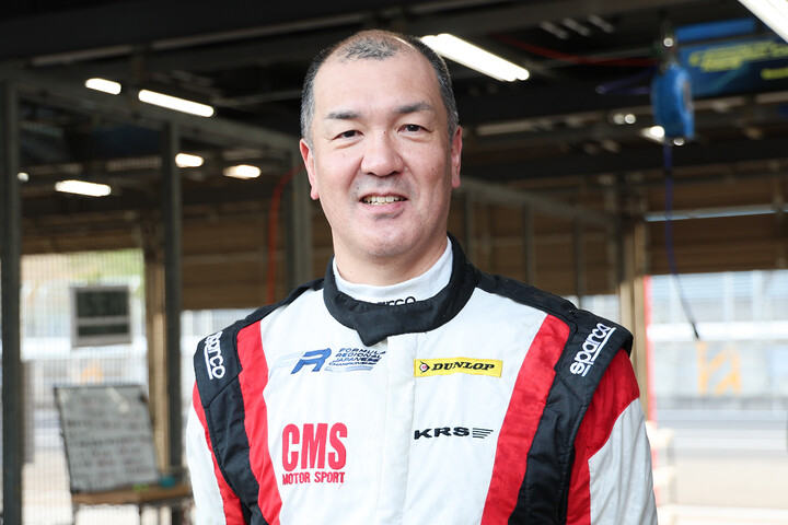 決勝4位、ジェントルマンクラス優勝の三浦勝（PROTECH RACINGルノー）