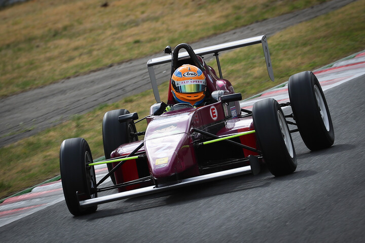 予選3位は松下彰臣（Abel HOSHO&PARM ZAP 10V ED）