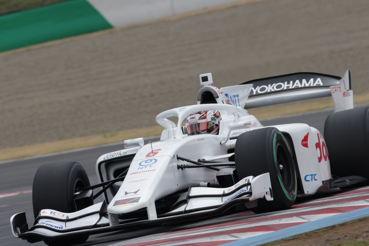 予選2位は太田格之進（DOCOMO DANDELION M6Y SF23 ）