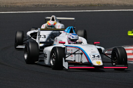 決勝3位は山岡宗磨（Drago CORSE）