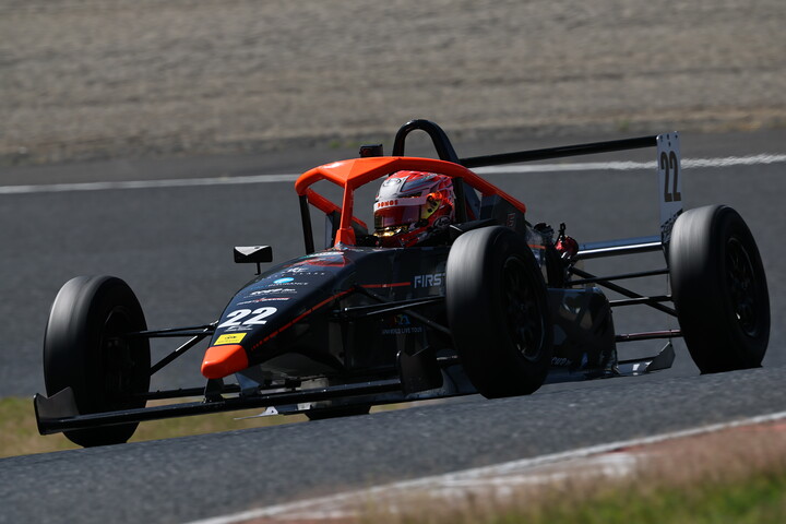 FJ1500：予選2位は酒井翔太（ファーストガレージ）