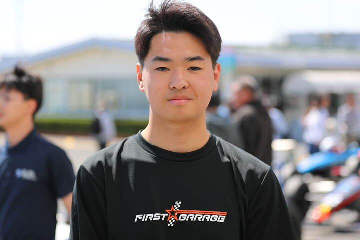 FJ1500：ポールポジションの酒井翔太（ファーストガレージKK-F）