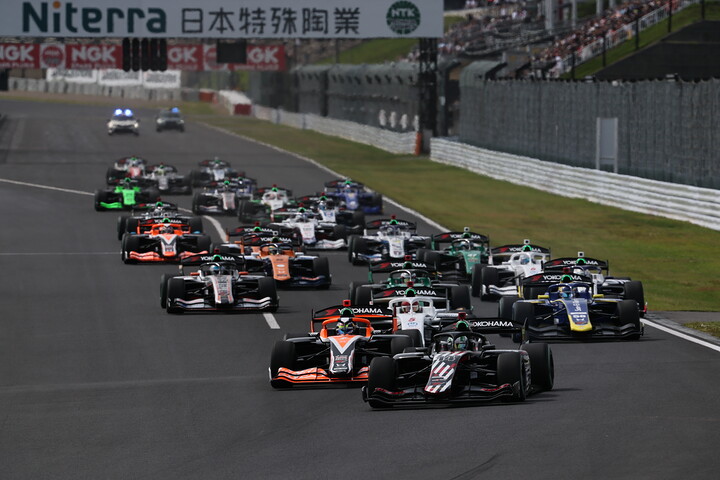 決勝のスタートシーン