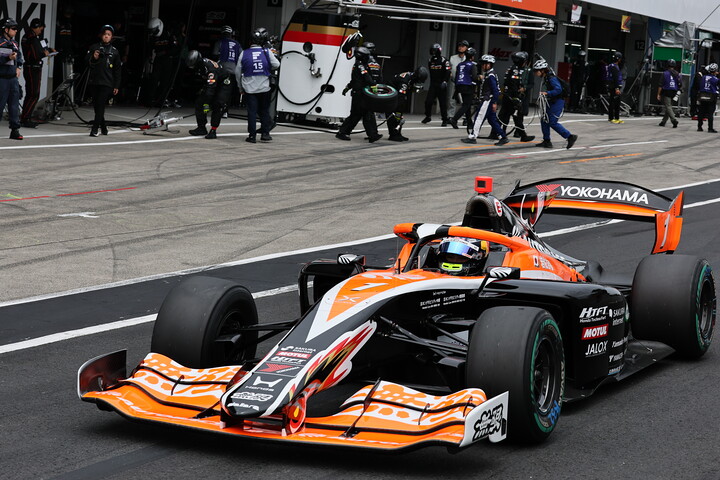 予選2位は岩佐歩夢（AUTOBACS MUGEN SF23）