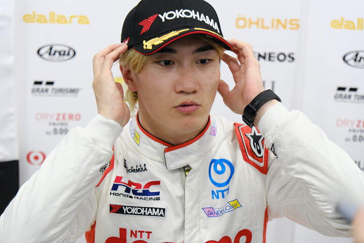 予選記者会見：3位の牧野任祐（DOCOMO TEAM DANDELION RACING）