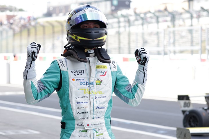 チャンピオンクラス：優勝した白崎稜（HYDRANGEA Kageyama Racing）