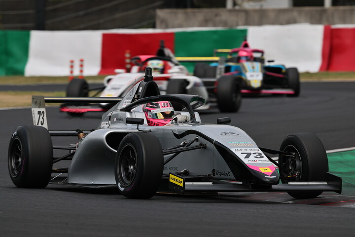 チャンピオンクラス：第7戦予選4位、第8戦予選6位は酒井龍太郎（MITSUSADA RACING F4）
