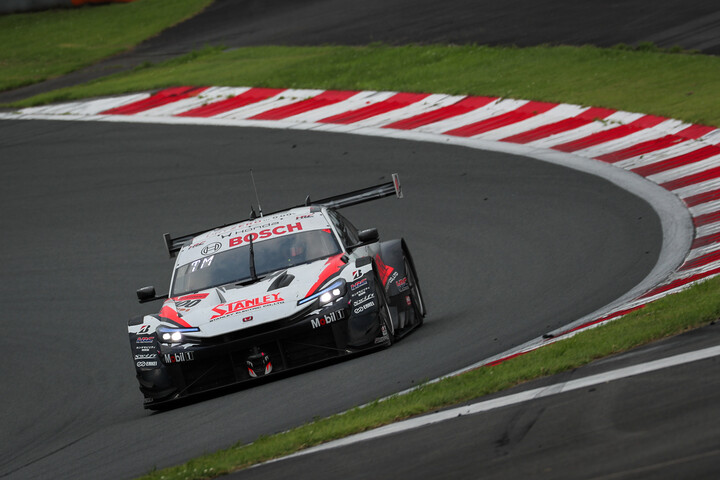 GT500クラス：優勝はSTANLEY HRC PRELUDE-GT（山本尚貴／牧野任祐）
