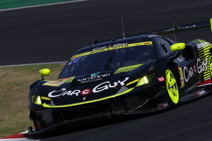 GT300クラス決勝2位はCARGUY Ferrari 296 GT3 EVO（ザック・オサリバン／梅垣清）