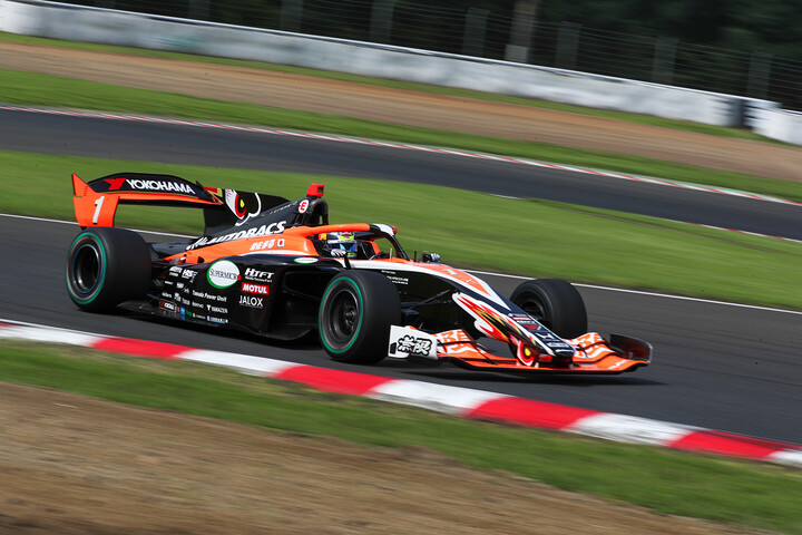 フリー走行1回目：5位は岩佐歩夢（AUTOBACS MUGEN SF23）