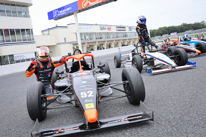FJ1500：優勝した酒井翔太（ファーストガレージ）