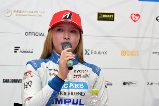 ファイナル記者会見:優勝した下野璃央(Dr.Dry Racing Team)