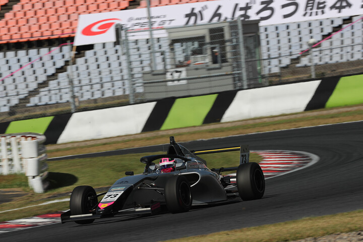 決勝3位は酒井龍太郎（MITSUSADA RACING F4）
