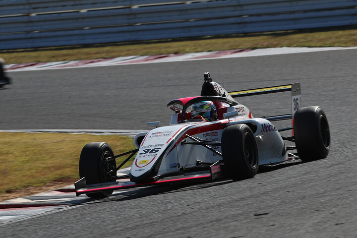 チャンピオンクラス：決勝3位は濵邊誠己（TGR-DC RS F4）