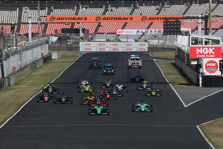 インディペンデントクラス：スタートシーン1