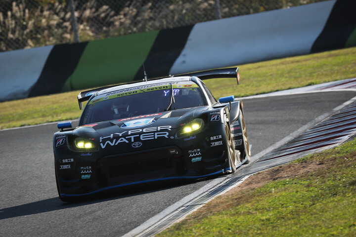 GT300クラス予選2位はHYPER WATER INGING GR86 GT（堤優威／卜部和久）※ペナルティーで4位に降格