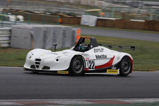 予選3位はジェネリック内田(Verity VITA)