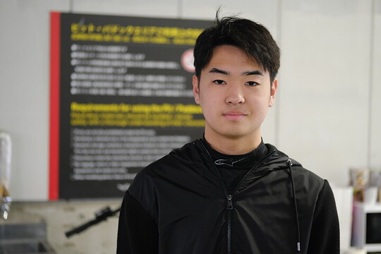 ポールポジションの酒井翔太（ファーストガレージFG108）