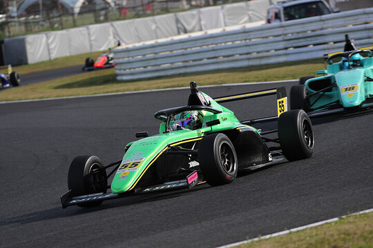優勝はKENTARO(baum beauty clinic) 優勝はKENTARO(baum beauty clinic)