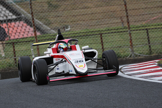 チャンピオンクラス:第11戦ポールポジション、第12戦予選3位は濵邊誠己(TGR-DC RS F4) チャンピオンクラス:第11戦ポールポジション、第12戦予選3位は濵邊誠己(TGR-DC RS F4)