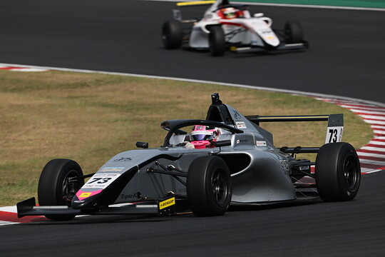チャンピオンクラス：決勝2位は酒井龍太郎（MITSUSADA RACING F4）