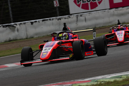 チャンピオンクラス：第9戦予選5位、第10戦予選3位は中井陽斗（JMS RACING with B-MAX）