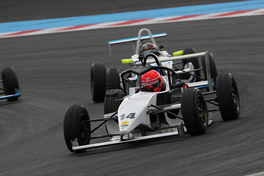 FJ1500: 決勝3位は鈴木大翔（ZAP SPEED KK-F）