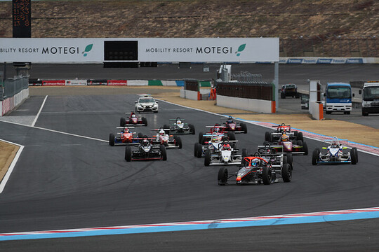 決勝のスタートシーン