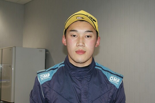 FJ1500:決勝3位の光山勇正(Fガレージ丸和精光KK-F) FJ1500:決勝3位の光山勇正(Fガレージ丸和精光KK-F)