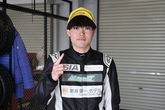 優勝した小林留魁(アルビ新潟第一ホテルGIA ED) 優勝した小林留魁(アルビ新潟第一ホテルGIA ED)