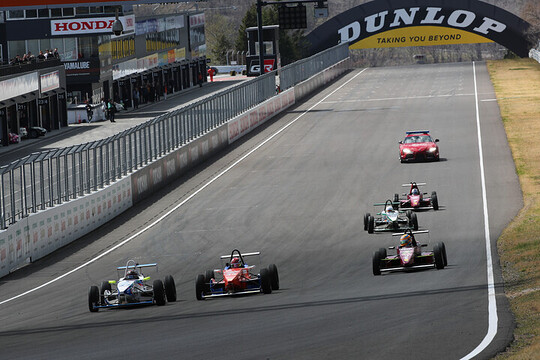 決勝のスタートシーン