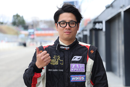 予選3位の松下彰臣（Abel HOSHO&PARM ZAP 10V ED）