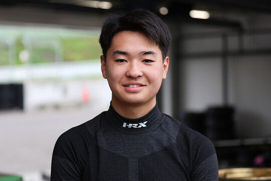 FJ1500:ポールポジションを獲得した酒井翔太(ファーストガレージ) FJ1500:ポールポジションを獲得した酒井翔太(ファーストガレージ)
