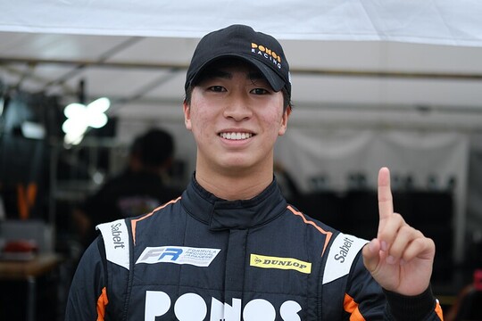 レース4、レース5ともポールポジションの大宮賢人(PONOS RACING) レース4、レース5ともポールポジションの大宮賢人(PONOS RACING)