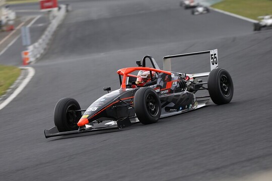 FJ1500:優勝は酒井翔太(FJ1500) FJ1500:優勝は酒井翔太(FJ1500)