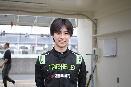 S-FJ:決勝2位の須藤叶多(ELEVレーシングKKSII制動屋) S-FJ:決勝2位の須藤叶多(ELEVレーシングKKSII制動屋)