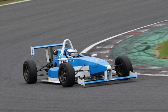 S-FJ:予選3位は秋山健也(スーパーウィンズKKS2) S-FJ:予選3位は秋山健也(スーパーウィンズKKS2)