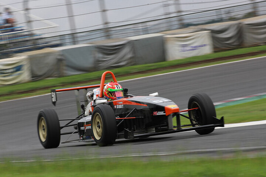 S-FJ:ポールポジションは切替悠喜(ファーストガレージRSD制動屋) S-FJ:ポールポジションは切替悠喜(ファーストガレージRSD制動屋)
