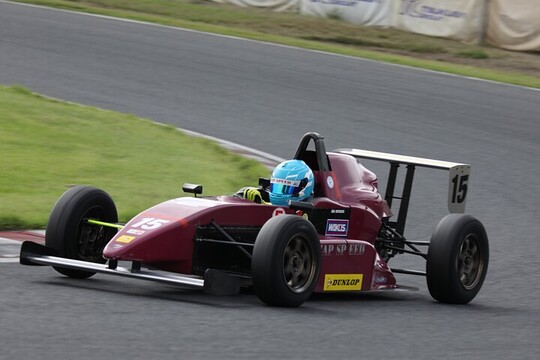 S-FJ:決勝3位は相田有羽音(ZAP SPEED 10V ED) S-FJ:決勝3位は相田有羽音(ZAP SPEED 10V ED)