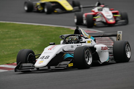 決勝4位はリンチェンファ(RAGNO MOTOR SPORTS with TLM F111/3) 決勝4位はリンチェンファ(RAGNO MOTOR SPORTS with TLM F111/3)
