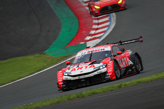 GT500クラス：決勝2位は#8 ARTA MUGEN HRC PRELUDE-GT（太田格之進／大津弘樹）