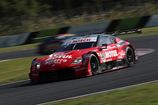 GT500クラス:決勝3位はMOTUL Niterra Z(高星明誠/千代勝正) GT500クラス:決勝3位はMOTUL Niterra Z(高星明誠/千代勝正)