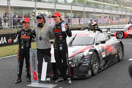 GT500クラス:優勝した山本尚貴/牧野任祐組(1STANLEY TEAM KUNIMITSU) GT500クラス:優勝した山本尚貴/牧野任祐組(1STANLEY TEAM KUNIMITSU)