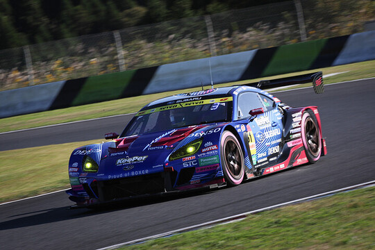 GT300クラスポールポジションはSUBARU BRZ R&D SPORT(井口卓人/山内英輝) GT300クラスポールポジションはSUBARU BRZ R&D SPORT(井口卓人/山内英輝)