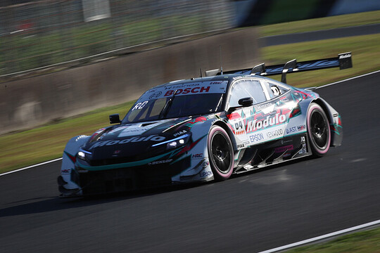 GT500クラスポールポジションはModulo HRC PRELUDE-GT(大草りき/イゴール・オオムラ・フラガ) GT500クラスポールポジションはModulo HRC PRELUDE-GT(大草りき/イゴール・オオムラ・フラガ)