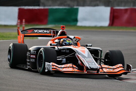 第4戦、第5戦フリー走行:総合2位は岩佐歩夢(AUTOBACS MUGEN SF23) 第4戦、第5戦フリー走行:総合2位は岩佐歩夢(AUTOBACS MUGEN SF23)