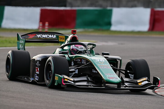 第4戦、第5戦フリー走行:総合6位は坪井翔(VANTELIN TOM\'S SF23) 第4戦、第5戦フリー走行:総合6位は坪井翔(VANTELIN TOM\'S SF23)