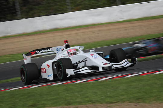 フリー走行1回目:4位は牧野任祐(DOCOMO DANDELION M5S SF23 ) フリー走行1回目:4位は牧野任祐(DOCOMO DANDELION M5S SF23 )